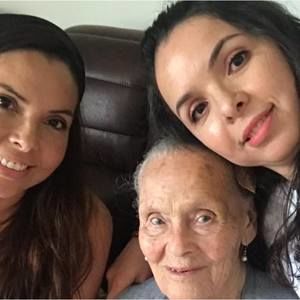 Meet your Posher, Isabel